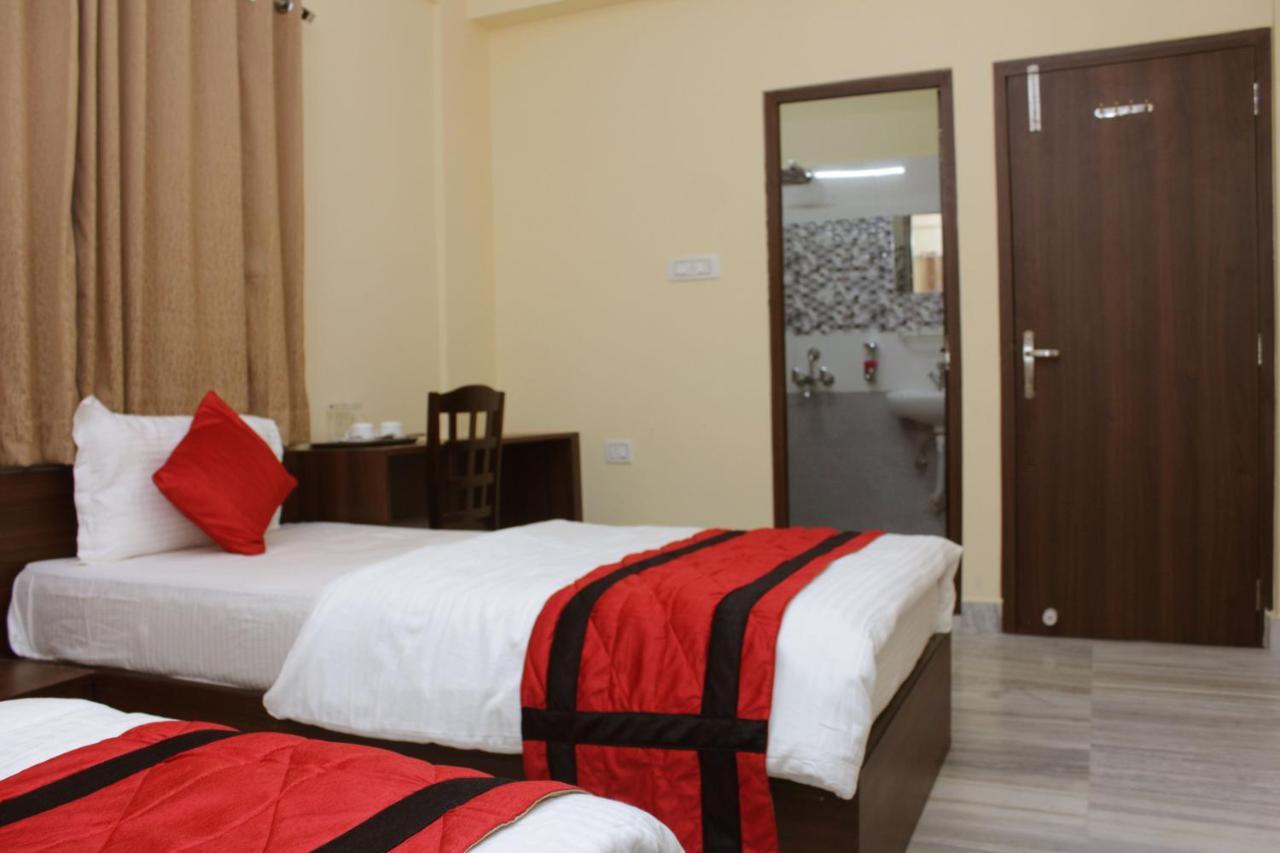 Sanjiva Suites Kalküta Dış mekan fotoğraf