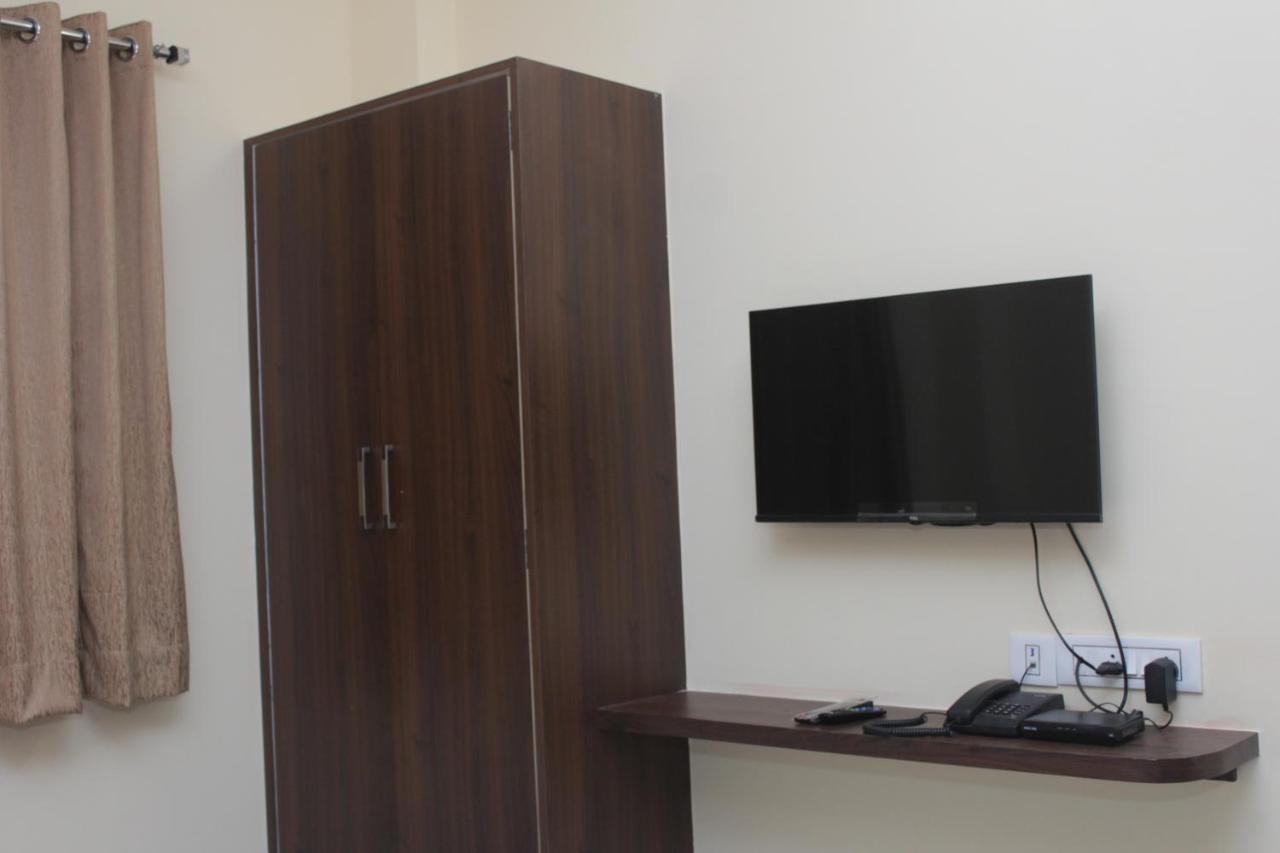 Sanjiva Suites Kalküta Dış mekan fotoğraf